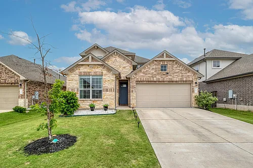 14005 McArthur Dr Photo 1