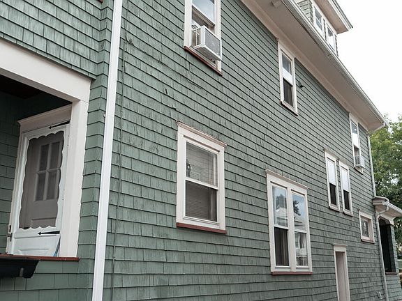 4th image of 39 E Pettebone St