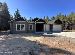 7628 E Autry Ln, Athol, ID 83801