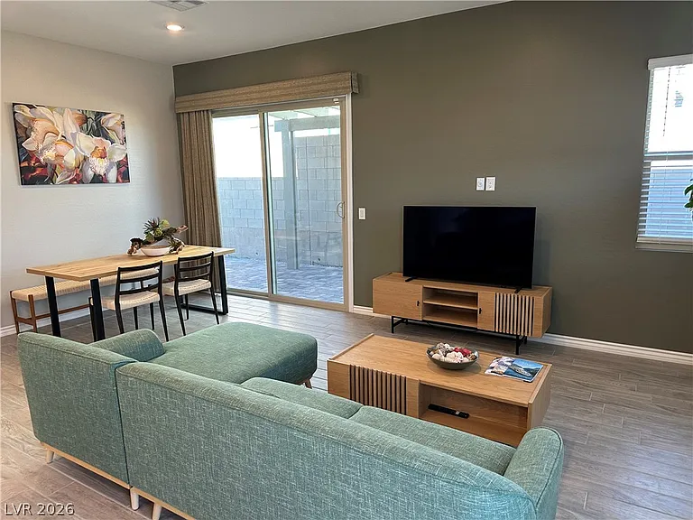 12488 Primrose Grove Ln — Photo 18