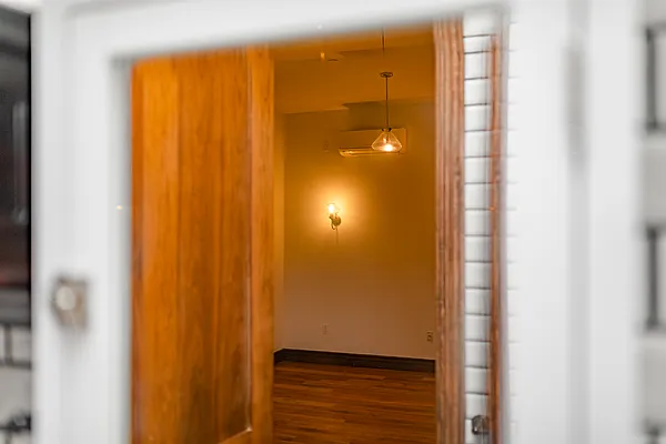 Rented by MySpaceNYC | media 17