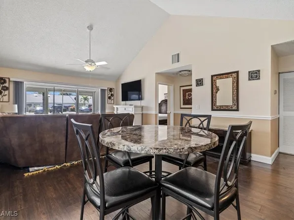 9618 Windsor Club Cir, Fort Myers, FL 33905