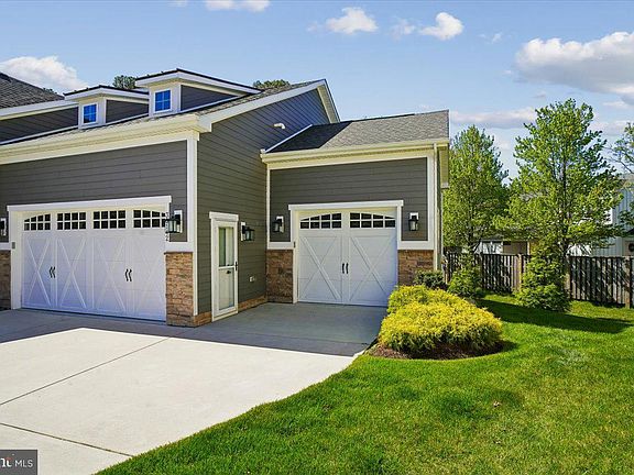 5th image of 30142 Sanctuary Dr