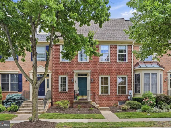 2237 Village Square Rd, Frederick, MD 21701