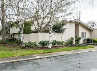 446 Florin Rd, Sacramento, CA 95831