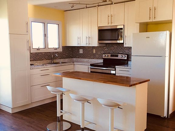 New kitchen with eat-in island.