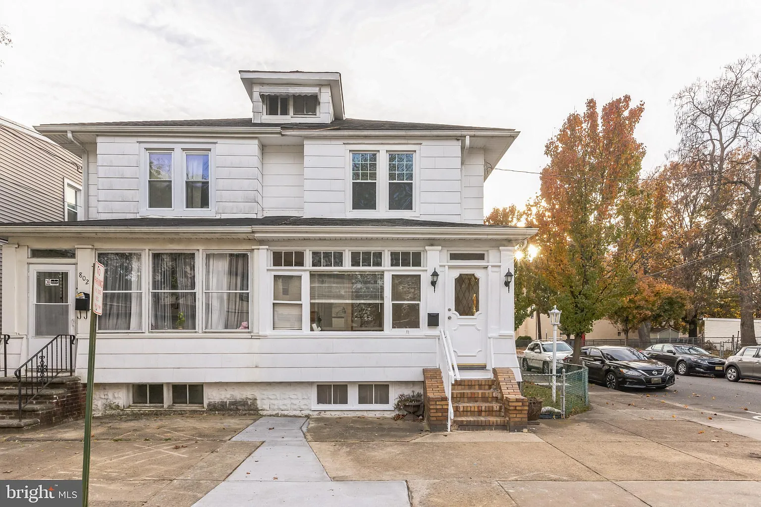 800 Hunter St photo 1