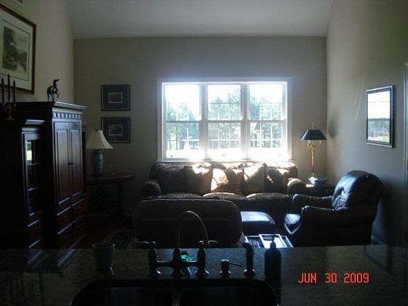 4th image of 323 Oakmonte Cir