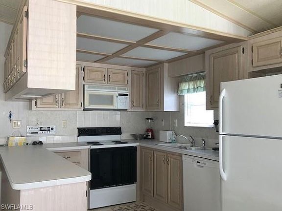 4th image of 4620 Liberty Ln E