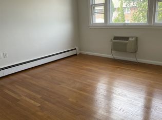 20 High St #U, Waltham, MA 02453