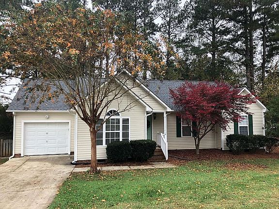 Ranch 3/2 Garage Fence W/D