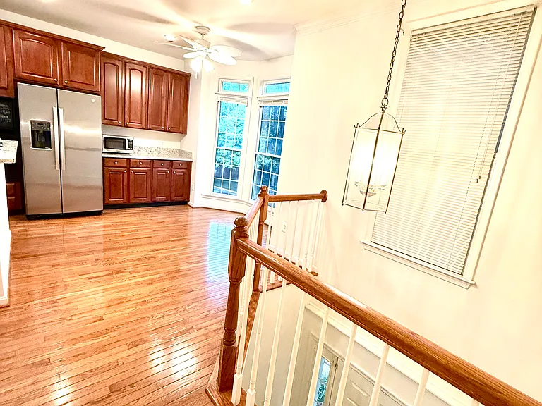 4028 Heatherstone Ct — Photo 11