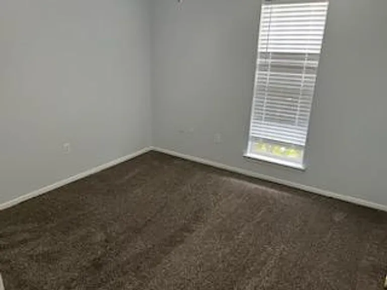 10137 Oak Run Dr S — Photo 4