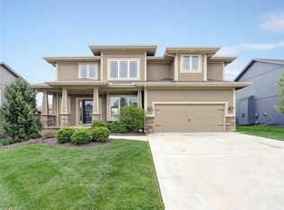 16549 W 172nd Ter, Olathe, KS 66062