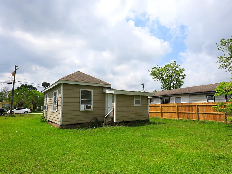 107 Prewitt Ln — Photo 8