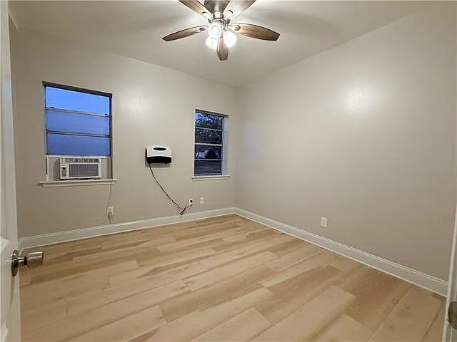 929 Compromise St — Photo 6