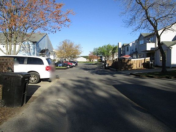 5th image of 46359 Columbus Dr Unit 608