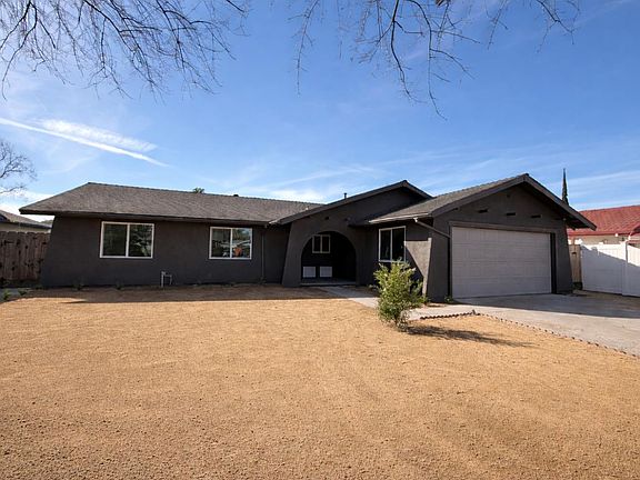 3rd image of 1813 Rose Ave