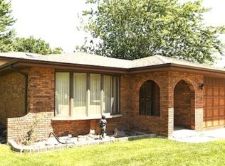 5140 W 115th St, Alsip, IL 60803