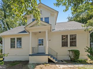 8549 Anderson Ave, Marshall, VA 20115