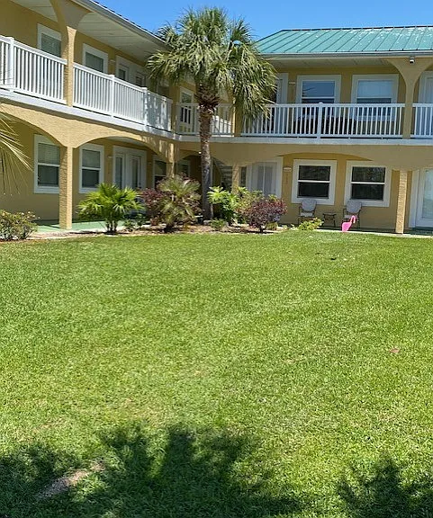Landings of Pensacola — Photo 25