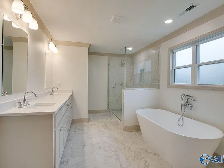 2042 Rosebury Ln SW — Photo 36