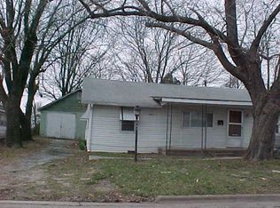 1841 Ne #B, Miami, OK 74354