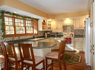 3930 Martin Ln, Two Rivers, WI 54241