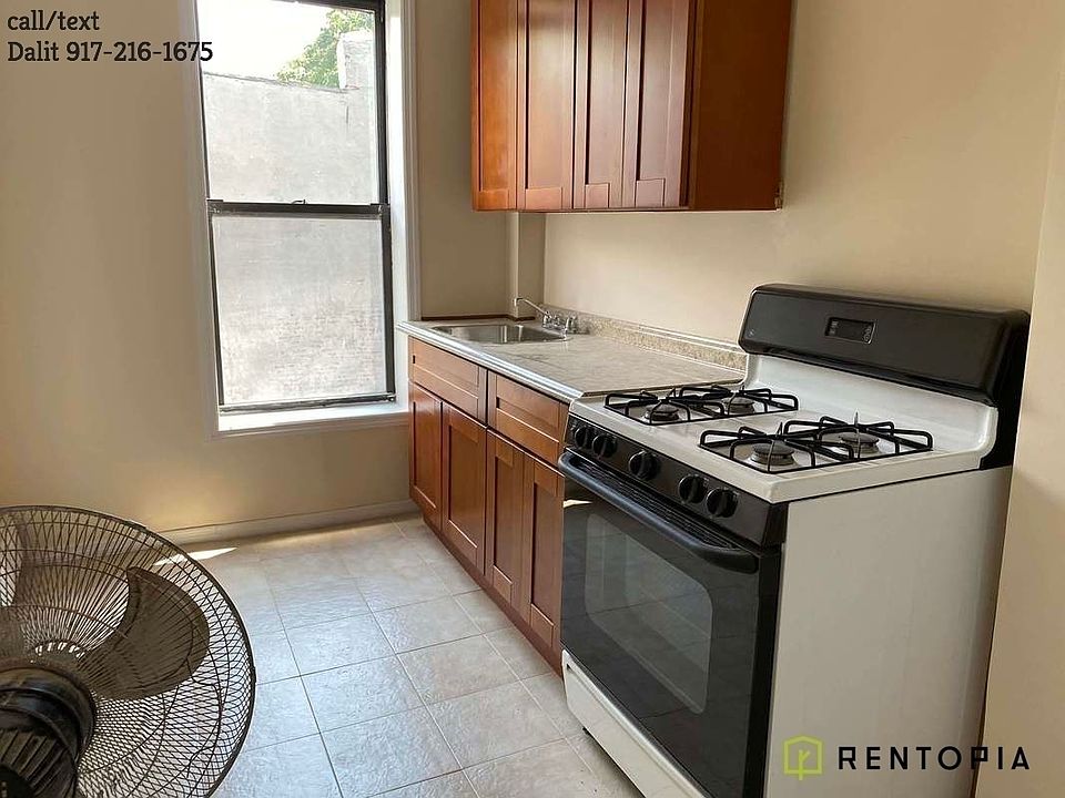 1st image of 343A Tompkins Ave #2F
