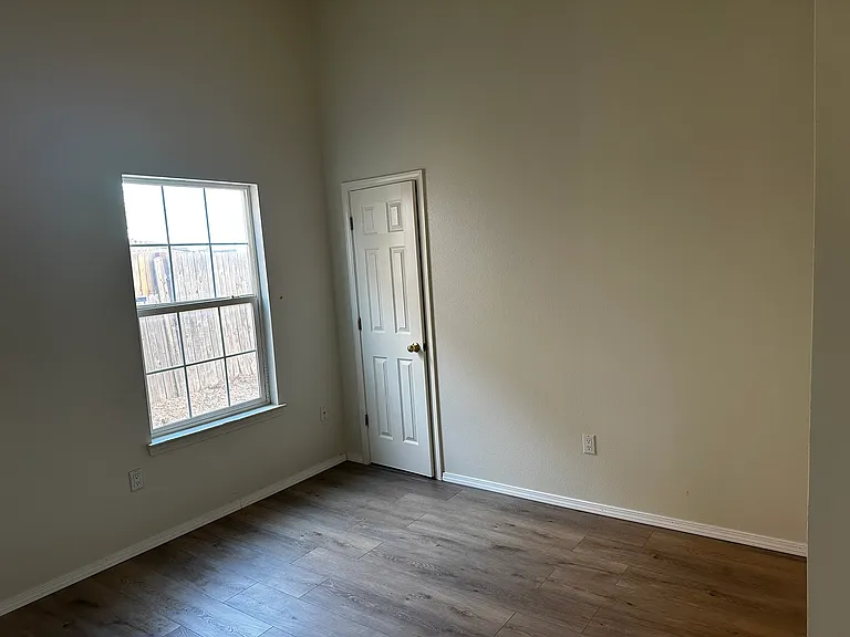7620 Lakewood Ave NW — Photo 12