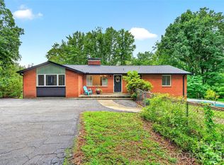 40 Mintz Ln #2, Swannanoa, NC 28778