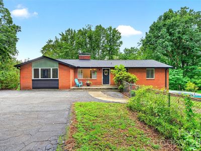 40 Mintz Ln, Swannanoa, NC, 28778
