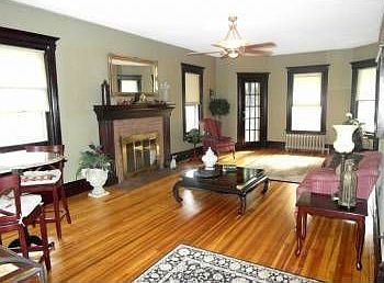 2nd image of 50 Park Ave