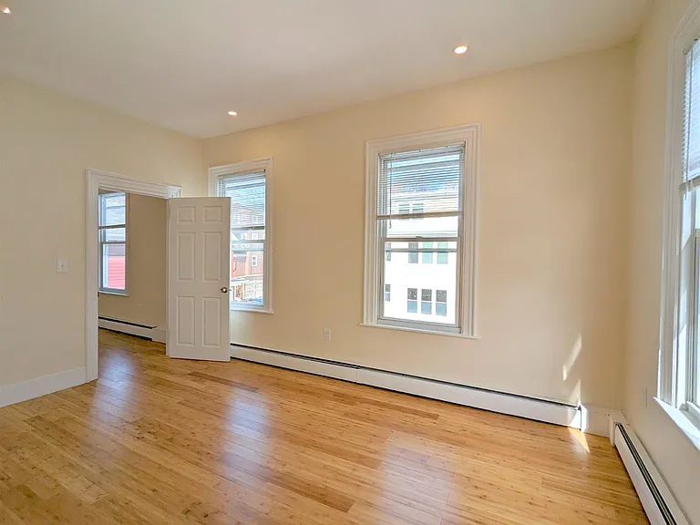 12 Cameron Ave #7 — Photo 11