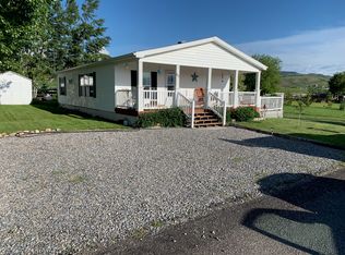 621 S Cedar Dr, Garden City, UT 84028
