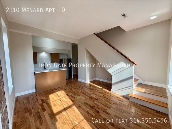 2110 Menard St APT D