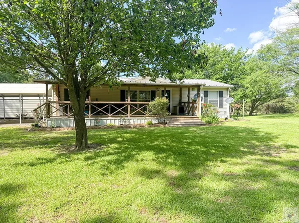2795 County Road 4429, Avery, TX 75554