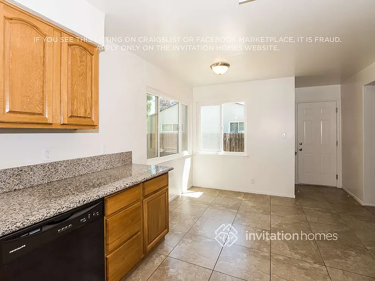 4553 Goya Pkwy — Photo 11