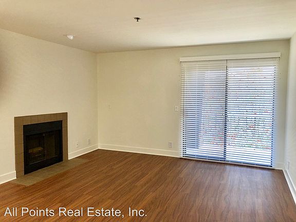 4th image of 5780 Friars Rd Unit A7