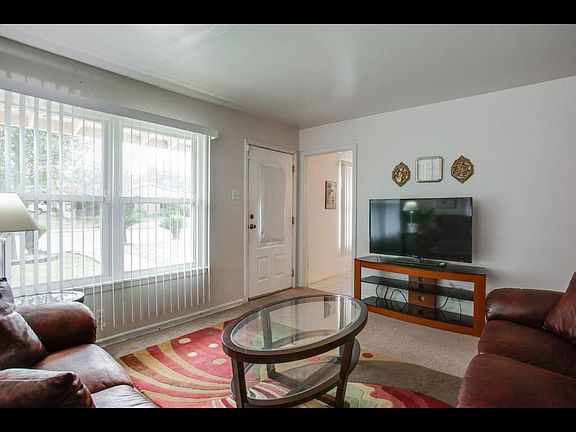 3rd image of 8502 Republic Dr
