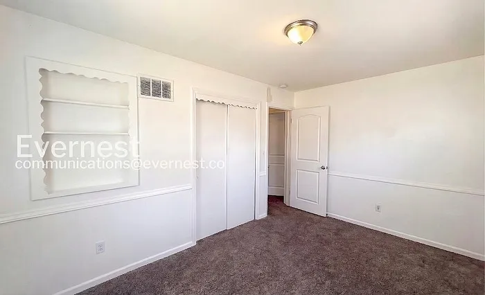 7701 W 95th Ter — Photo 11