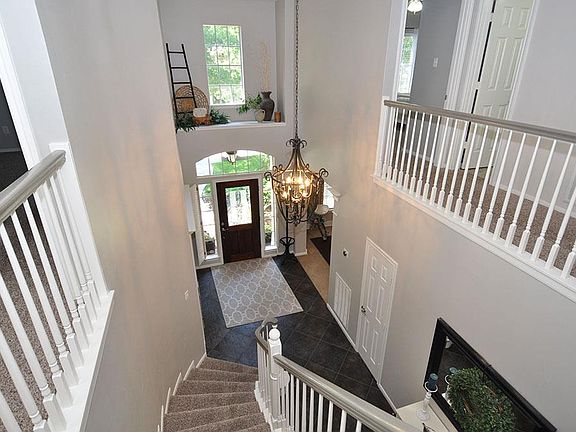 2nd image of 4011 Echo Mountain Dr