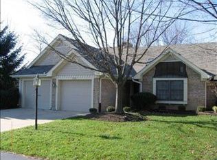 6725 Golf Green Dr, Centerville, OH 45459