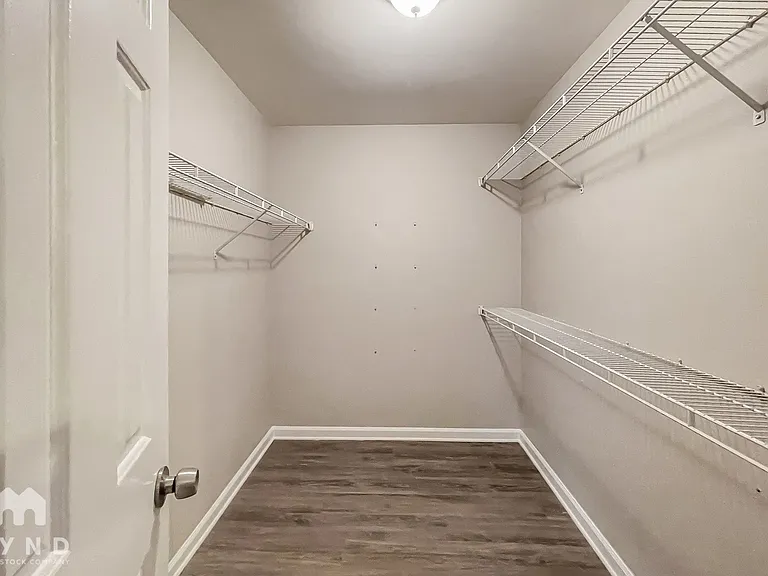 1942 Hobson Ct SW — Photo 11