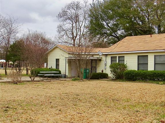 5th image of 139 S Steward Ln