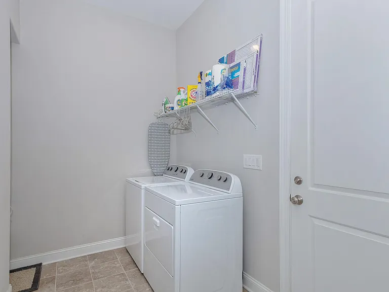 508 Granite Lake Ct — Photo 20