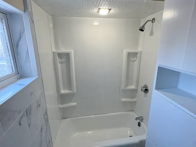 10 Willow Ave #2 — Photo 4