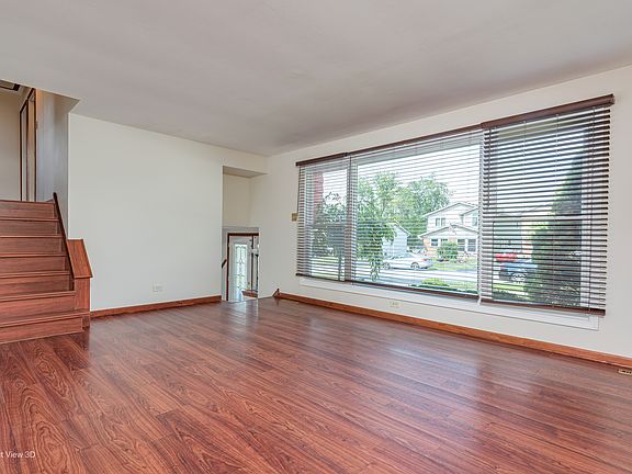 2nd image of 17337 Oketo Ave