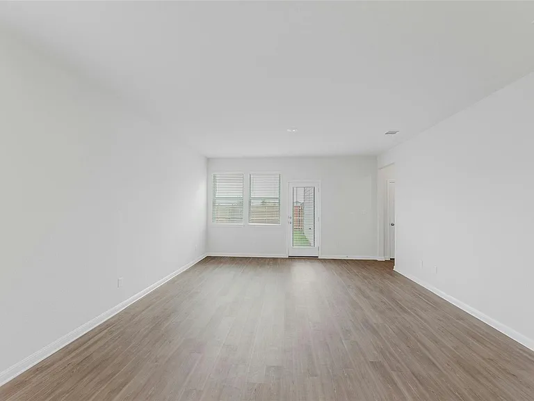 2457 Lucy Axel Ln — Photo 6