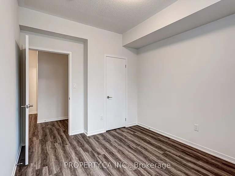 80 Honeycrisp Cres #Townhouse 377 — Photo 16